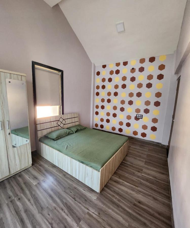 Aaradhya Villa 5 Bhk Ovala Thane Kolshet Kültér fotó